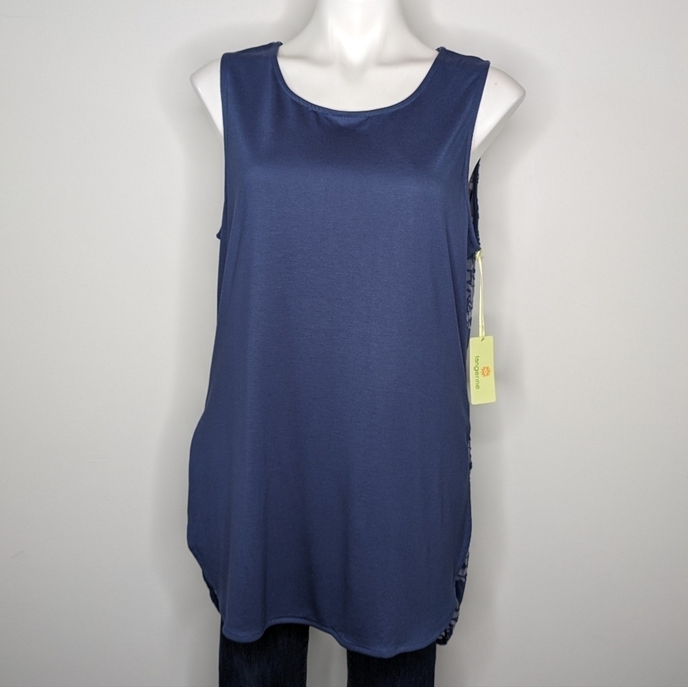 ✨3/$15 NWT Tangerine blue long tank top L